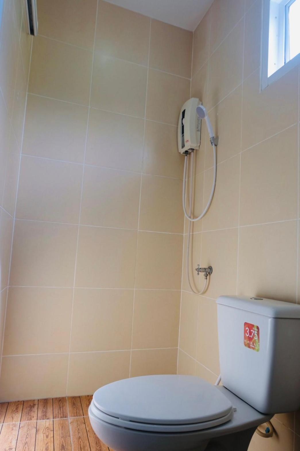 Nam Sai Loft รีสอร์ท หาดเจ้าหลาว
