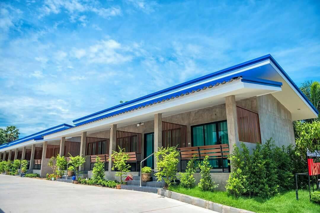 Nam Sai Loft * หาดเจ้าหลาว
